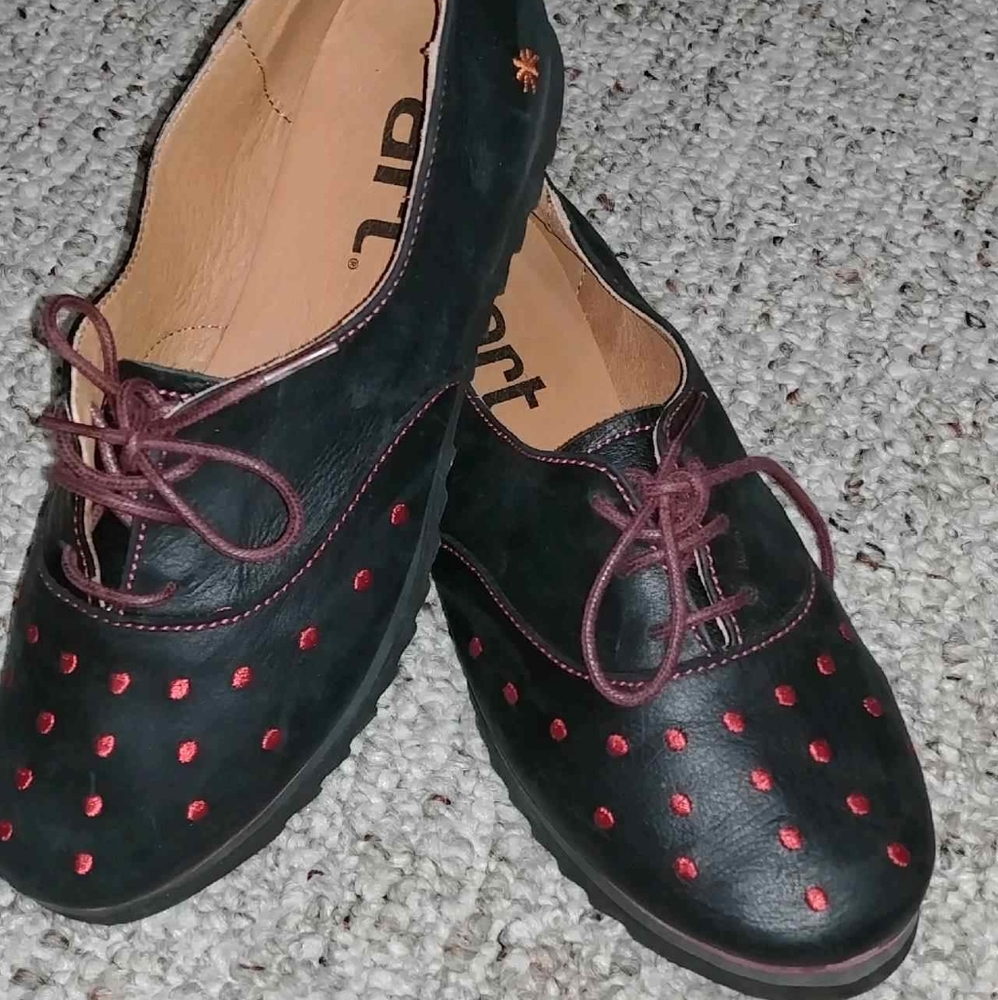 The ART Company laceup shoes